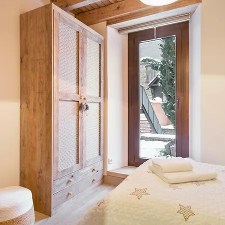 Luderna - Casa Obago 아파트